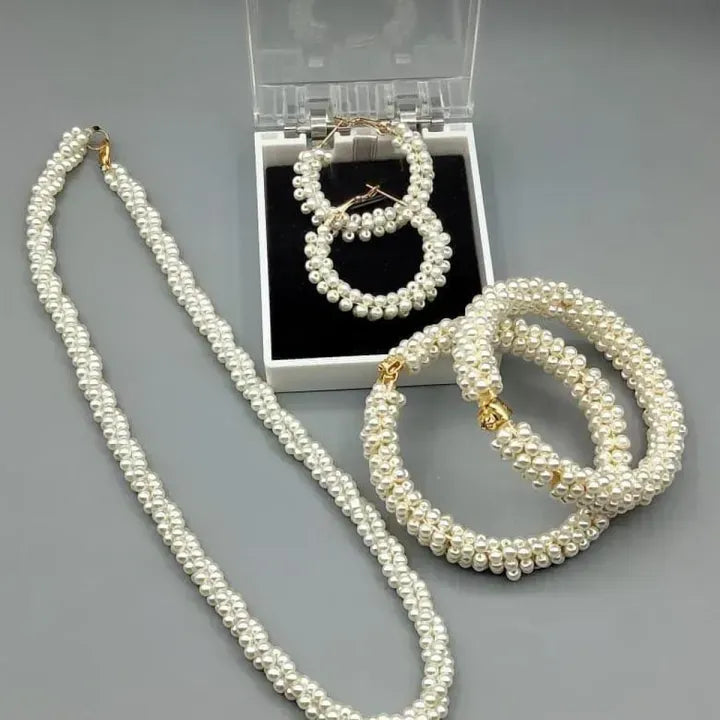 stylish gajra pearl bangle