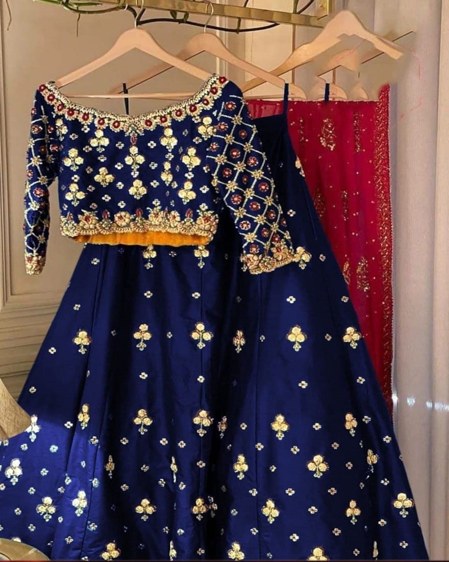 Elegant Embroidered 2-Piece Lehenga Choli Set